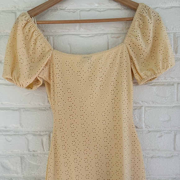 Windsor Light Yellow Eyelet Dress - Picture 6 of 9